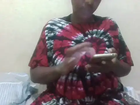 Snapshot of Sexxy_bre chatting on 3, 10, 2025 Sexxy bre online show from 3, 10, 2025