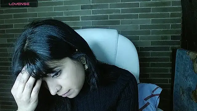 helenacyruss online show from 11, 1, 2026