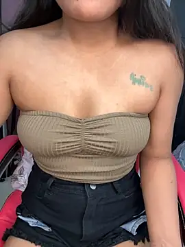 LeisyXO online show from 3, 11, 2025