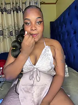Snapshot of Queenshaz01 chatting on 16, 6, 2026 Queenshaz01 online show from 16, 6, 2026