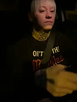 poussichienne online show from 3, 3, 2026