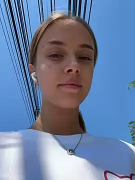 enjoy my beauty online show from 1, 2, 2025