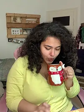 Curvydesifromgermany online show from 6, 7, 2026