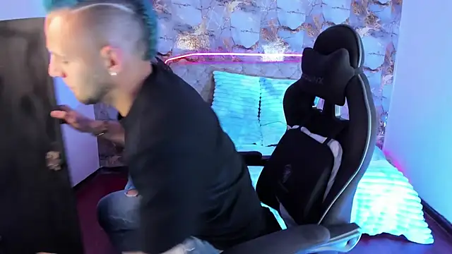 Damon Bakert online show from 7, 4, 2026