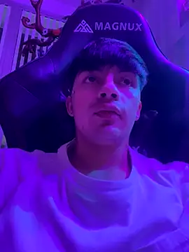 Steev Novoa online show from 31, 10, 2025