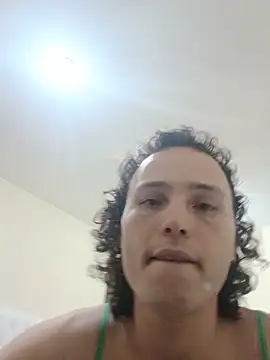 Snapshot of solzinhoalone chatting on 8, 7, 2026 solzinhoalone online show from 8, 7, 2026