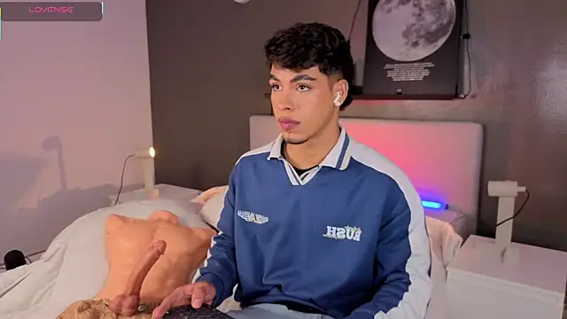 Ken-boy  online show from 2, 11, 2025