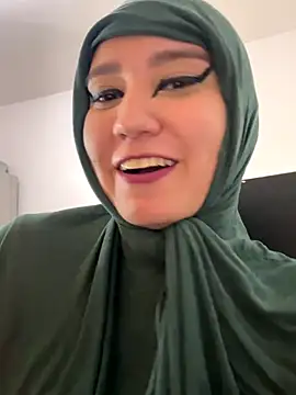 hannahayat online show from 26, 11, 2025