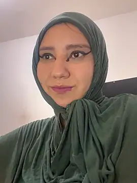 hannahayat online show from 10, 4, 2026