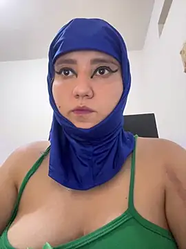 Snapshot of hannahayat chatting on 18, 5, 2026 hannahayat online show from 18, 5, 2026