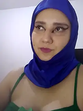 Snapshot of hannahayat chatting on 24, 5, 2026 hannahayat online show from 24, 5, 2026