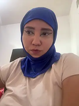 Snapshot of hannahayat chatting on 3, 6, 2026 hannahayat online show from 3, 6, 2026