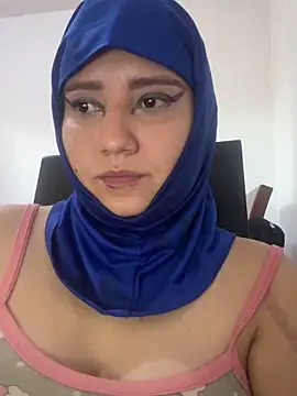 Snapshot of hannahayat chatting on 12, 6, 2026 hannahayat online show from 12, 6, 2026