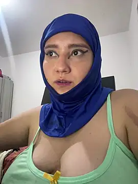 Snapshot of hannahayat chatting on 18, 6, 2026 hannahayat online show from 18, 6, 2026