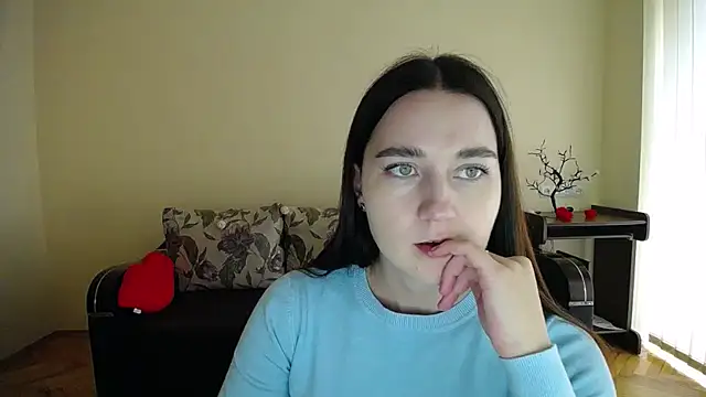 Pretty shy online show from 5, 10, 2025