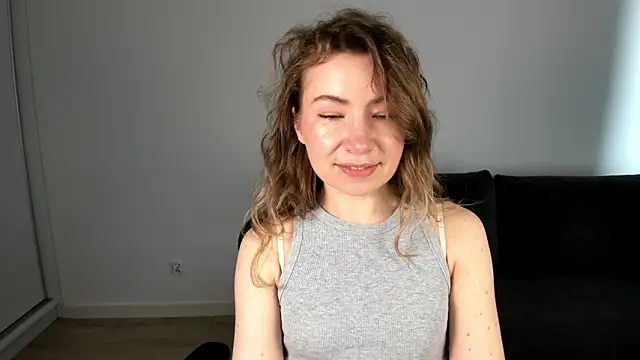 Mia Tasty online show from 12, 4, 2026