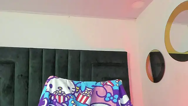 Snapshot of BonnieCute_ chatting on 2, 3, 2025 BonnieCute online show from 2, 3, 2025