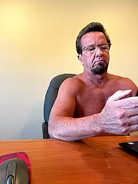 Snapshot of sluttydylan chatting on 16, 1, 2026 sluttydylan online show from 16, 1, 2026