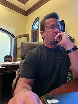 Snapshot of sluttydylan chatting on 25, 2, 2026 sluttydylan online show from 25, 2, 2026