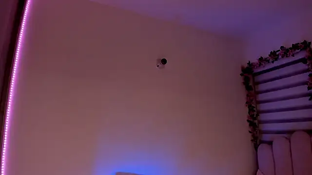 Cataleyasweet 19 online show from 9, 2, 2025