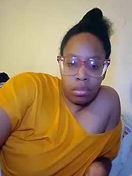 Snapshot of madamsensuale chatting on 27, 1, 2025 madamsensuale online show from 27, 1, 2025