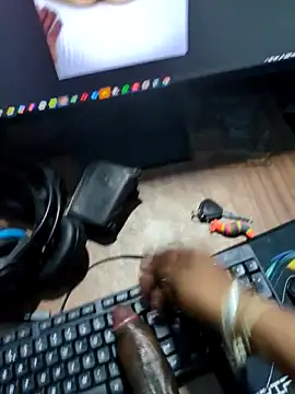 Snapshot of rajesh31tamil chatting on 7, 10, 2025 rajesh31tamil online show from 7, 10, 2025