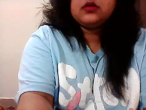 Snapshot of smile_pretty chatting on 21, 7, 2026 smile pretty online show from 21, 7, 2026