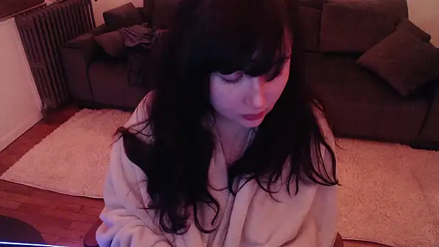 Snapshot of Lynylou chatting on 14, 1, 2025 Lynylou online show from 14, 1, 2025
