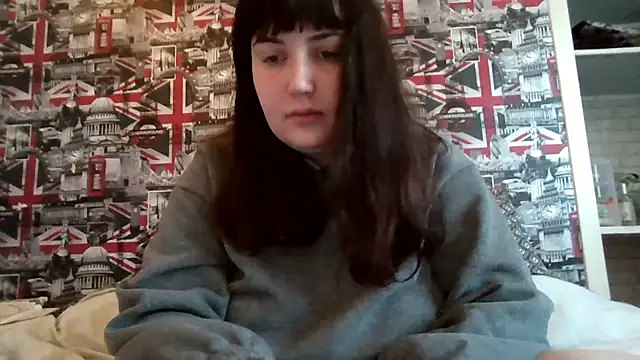 Snapshot of Lynylou chatting on 3, 12, 2025 Lynylou online show from 3, 12, 2025