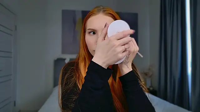 JudyWalkerr online show from 22, 9, 2025