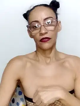 Snapshot of BarbaraMature chatting on 3, 1, 2025 BarbaraMature online show from 3, 1, 2025