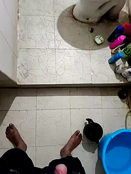 ayushdas7482 online show from 8, 11, 2025