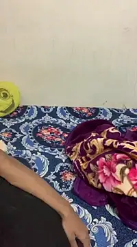 Snapshot of hottiess69 chatting on 7, 12, 2024 hottiess69 online show from 7, 12, 2024