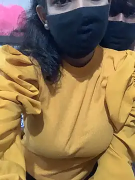 Snapshot of hottiess69 chatting on 11, 12, 2024 hottiess69 online show from 11, 12, 2024