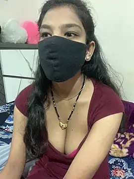 Snapshot of hottiess69 chatting on 2, 1, 2025 hottiess69 online show from 2, 1, 2025