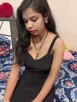 Snapshot of hottiess69 chatting on 11, 2, 2025 hottiess69 online show from 11, 2, 2025