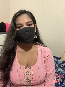 Snapshot of hottiess69 chatting on 17, 10, 2025 hottiess69 online show from 17, 10, 2025