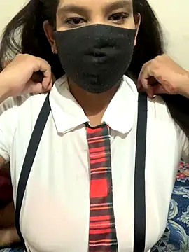 Snapshot of hottiess69 chatting on 23, 10, 2025 hottiess69 online show from 23, 10, 2025