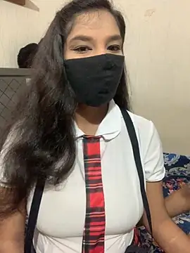 Snapshot of hottiess69 chatting on 27, 10, 2025 hottiess69 online show from 27, 10, 2025