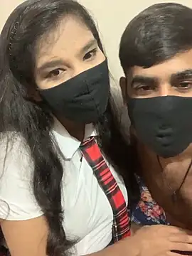 Snapshot of hottiess69 chatting on 3, 11, 2025 hottiess69 online show from 3, 11, 2025