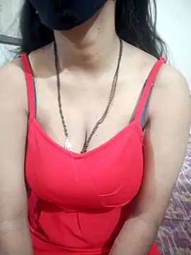 Snapshot of hottiess69 chatting on 6, 3, 2026 hottiess69 online show from 6, 3, 2026