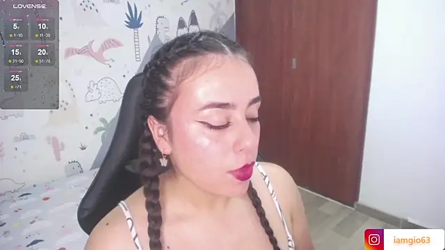 Georgina 1t online show from 20, 2, 2025