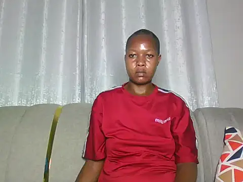 Snapshot of sexy_barbie2024 chatting on 8, 11, 2025 sexy barbie2024 online show from 8, 11, 2025