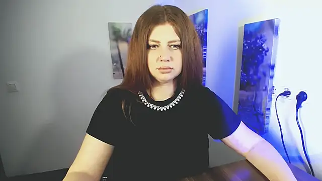 Snapshot of Lizzy_Love chatting on 15, 5, 2026 Lizzy Love online show from 15, 5, 2026
