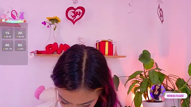 Snapshot of emily_bank chatting on 14, 2, 2026 emily bank online show from 14, 2, 2026