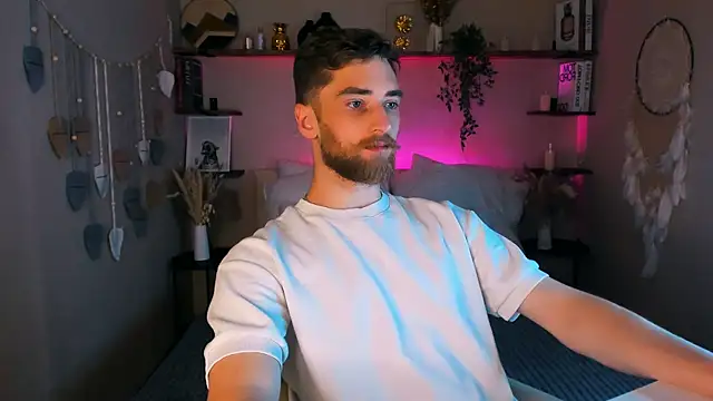 Snapshot of DexterDexx chatting on 13, 9, 2025 DexterDexx online show from 13, 9, 2025