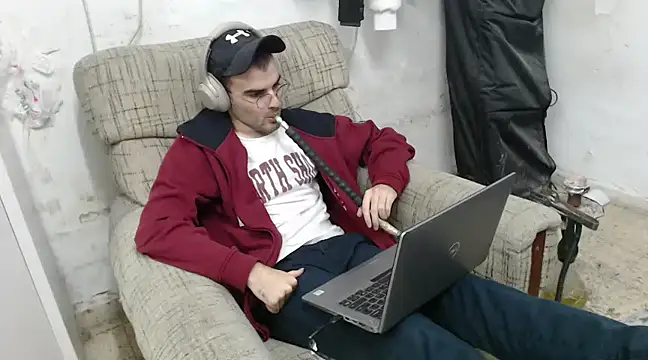 erikamavrik online show from 15, 1, 2025