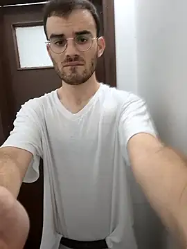 erikamavrik online show from 17, 3, 2025