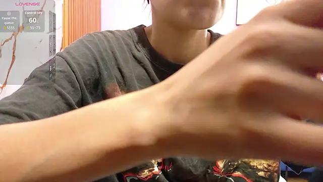 Snapshot of yourcuteneighbourr chatting on 2, 6, 2026 yourcuteneighbourr online show from 2, 6, 2026