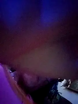 gurlnips online show from 25, 9, 2025